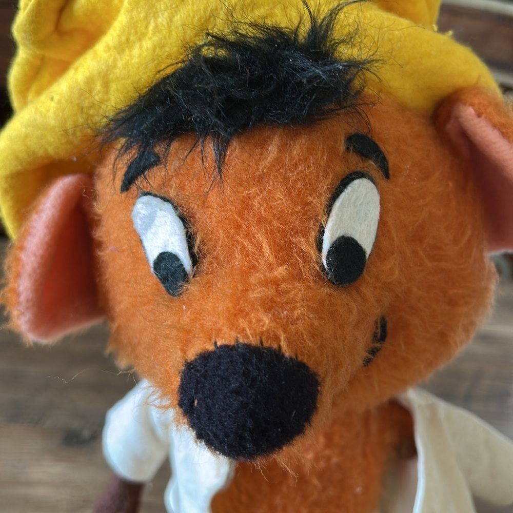 Rare Vintage 1968 Speedy Gonzales Plush Approx. 14 inches TALL - Picture 5 of 6